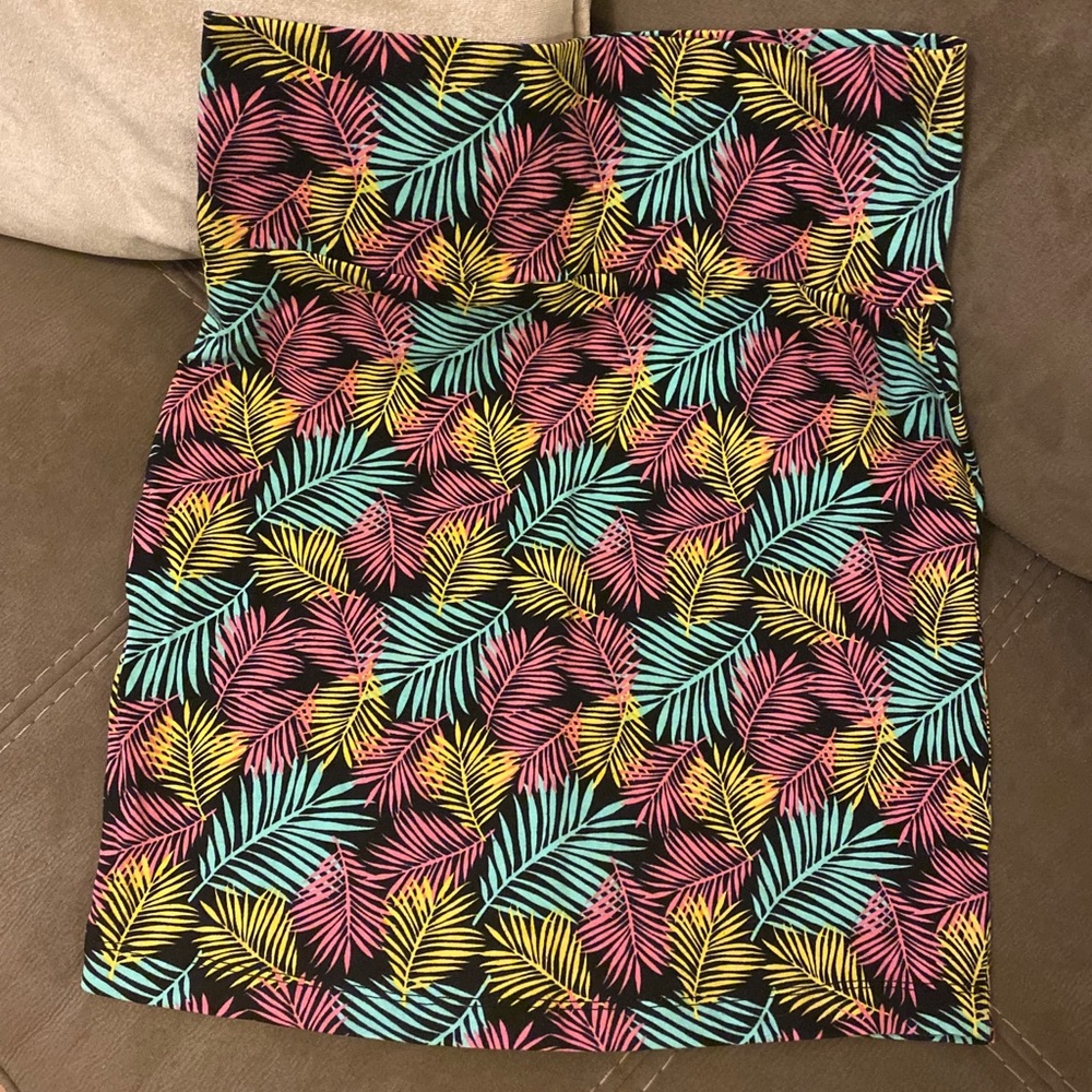 Tropical multicolored pencil skirt
